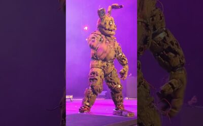 a rabbit of many talents #jtmusic #fnaf #fivenightsatfreddys #springtrap