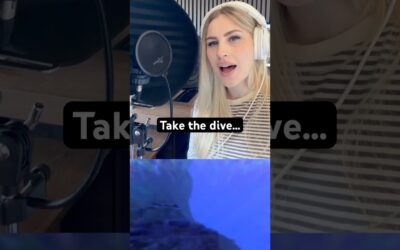 Threw back to Andrea’s first #Subnautica song with us #jtmusic
